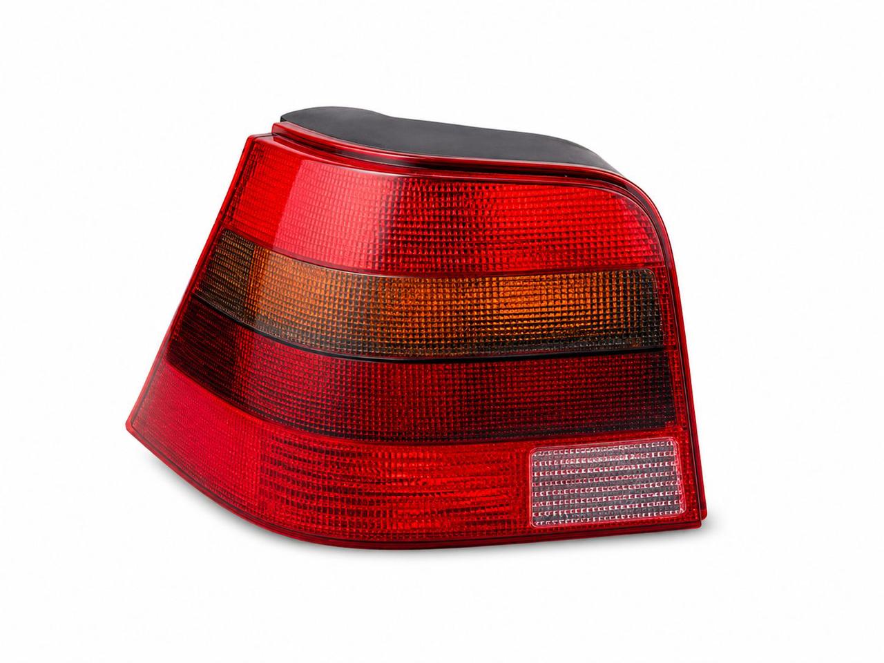 FEUX ROUGE GAUCHE VW-GOLF 4