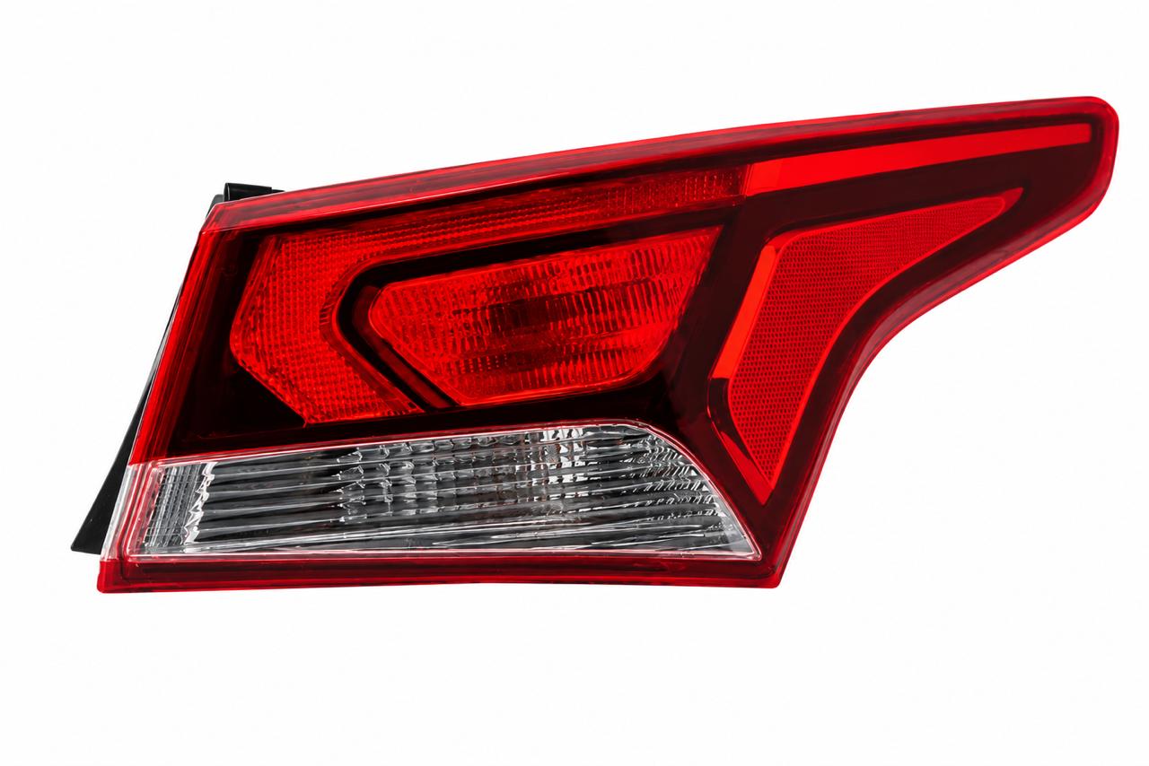 FEUX ROUGE DROITE HYUNDAI-ACCENT 2023